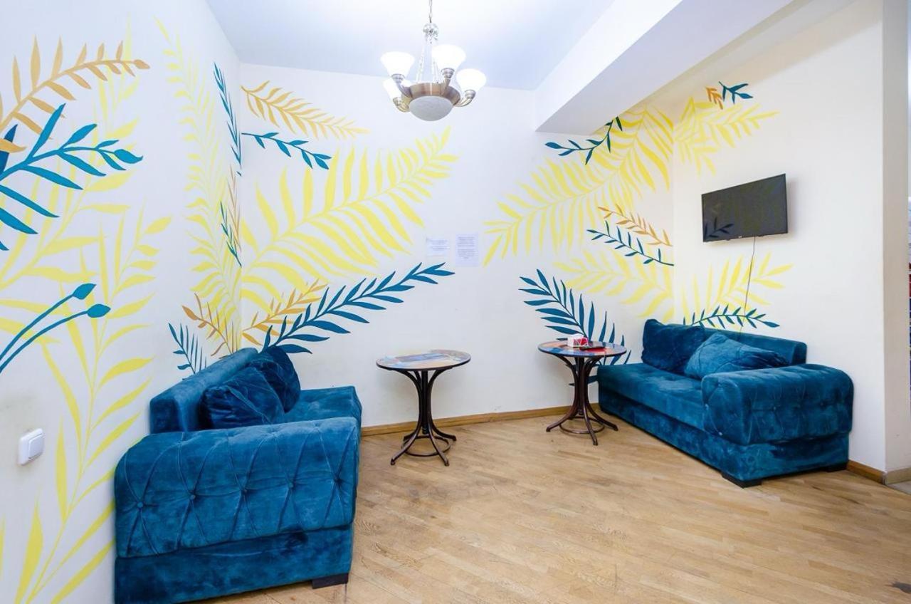 Areva Hostel & Apartment Jerevan Eksteriør billede