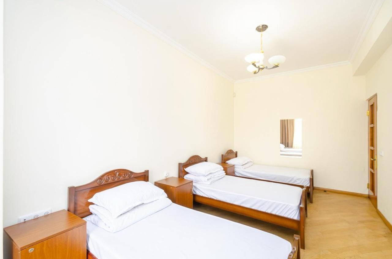 Areva Hostel & Apartment Jerevan Eksteriør billede