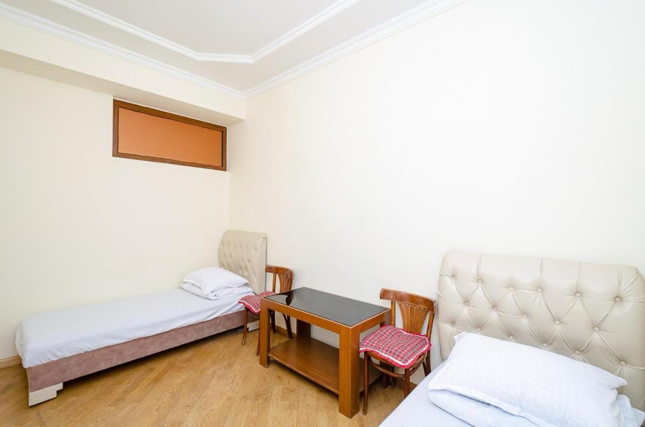 Areva Hostel & Apartment Jerevan Eksteriør billede