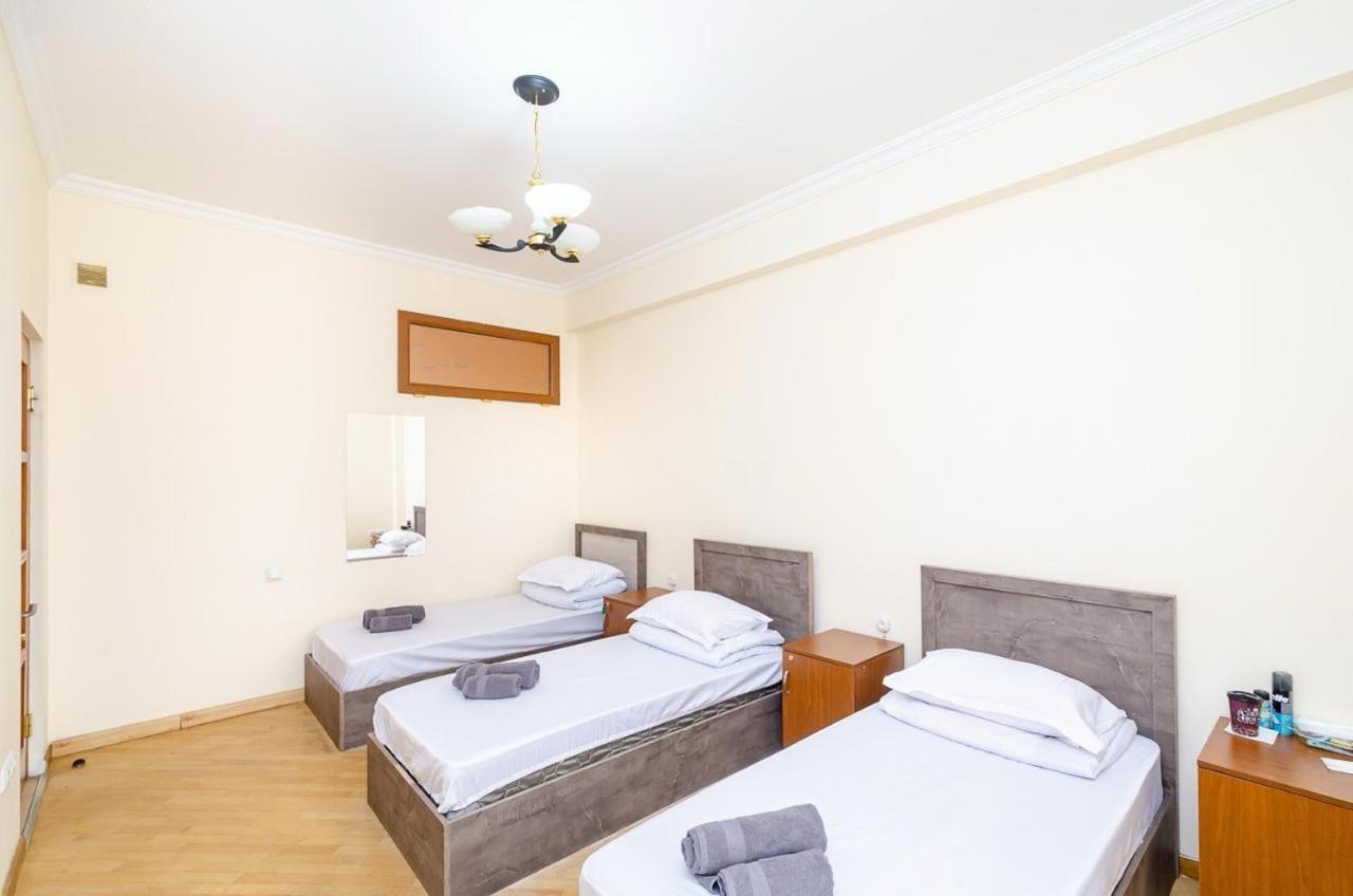 Areva Hostel & Apartment Jerevan Eksteriør billede