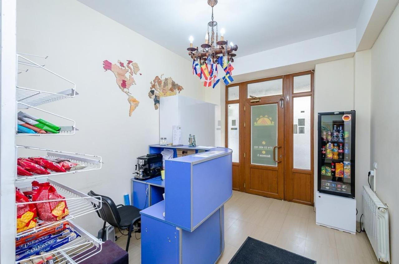 Areva Hostel & Apartment Jerevan Eksteriør billede